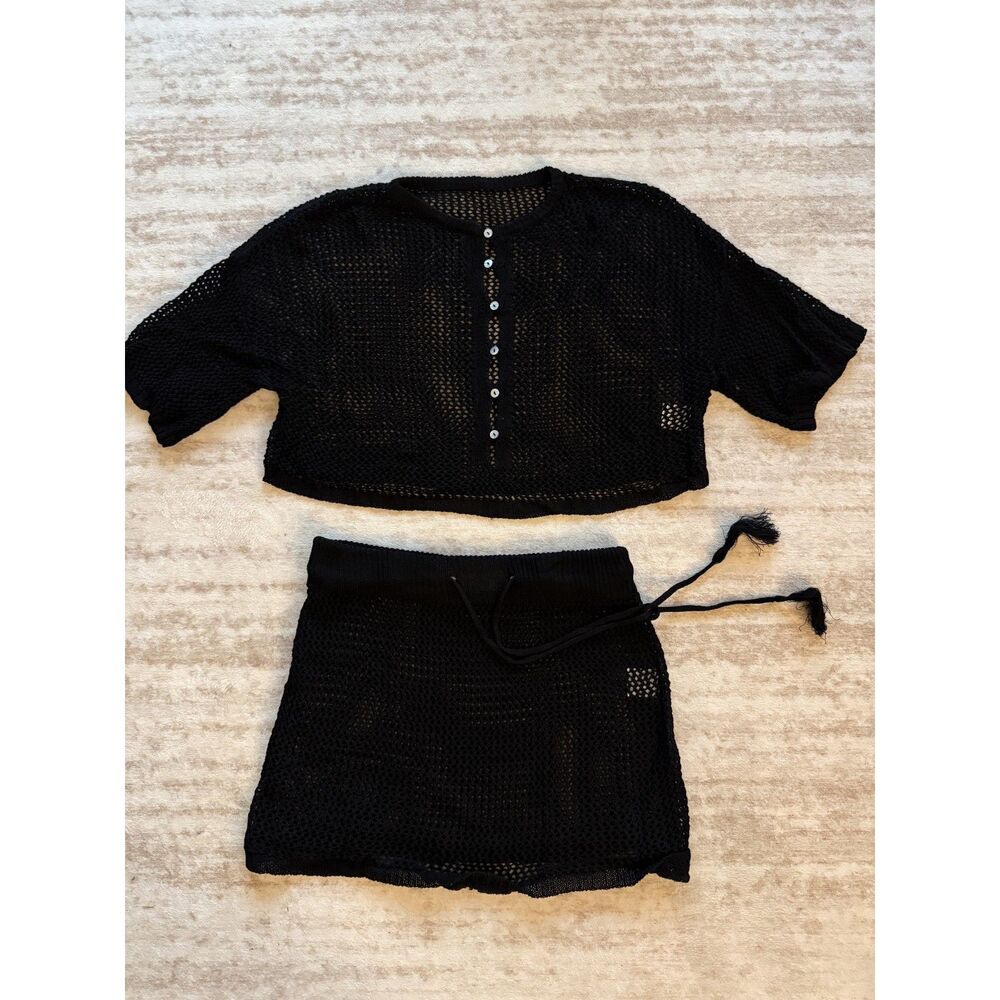 lBack Open Knit Crochet 2 Piece Set Button Top Mini Skirt Size Small